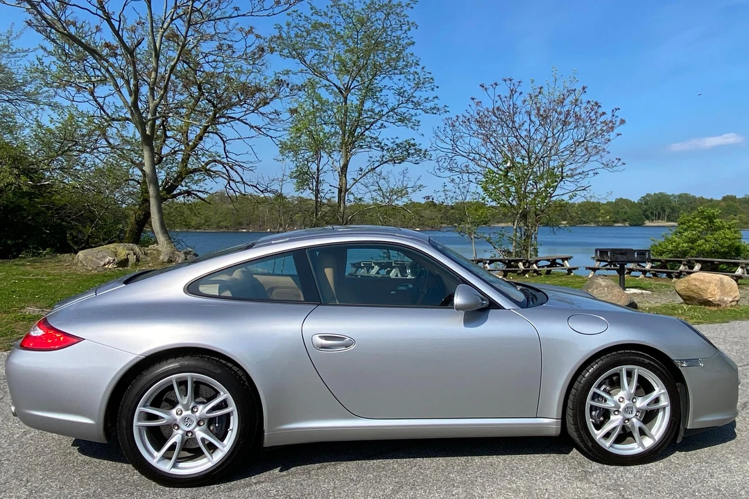2011 Porsche 997 Carrera - Image 3 of 31