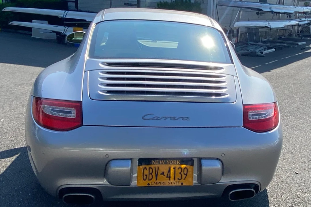 2011 Porsche 997 Carrera - Image 5 of 31