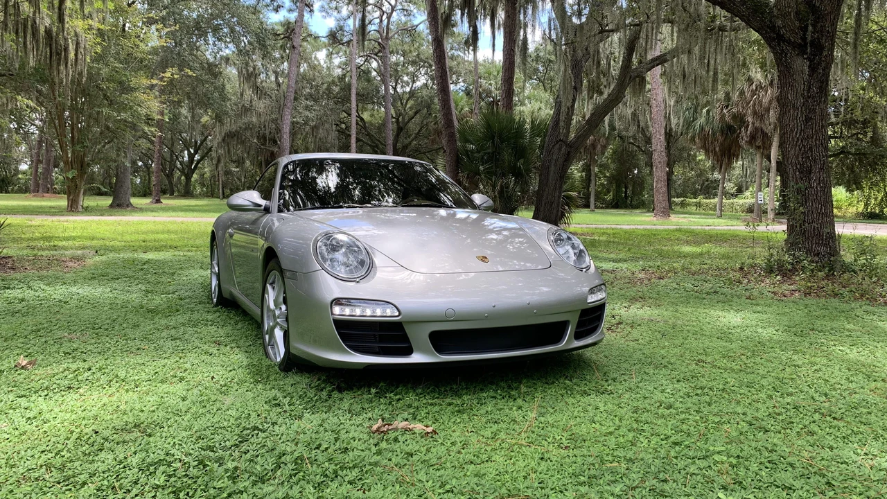 2011 Porsche 997 Carrera - Image 25 of 31