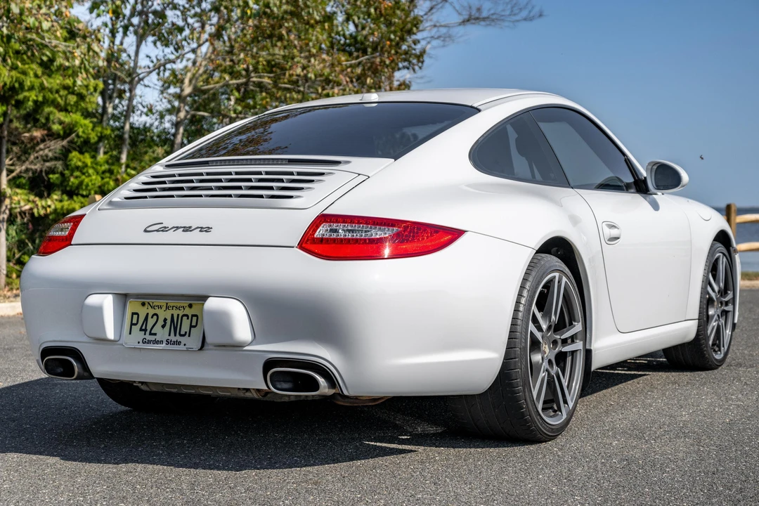2011 Porsche 997 Carrera - Image 4 of 31