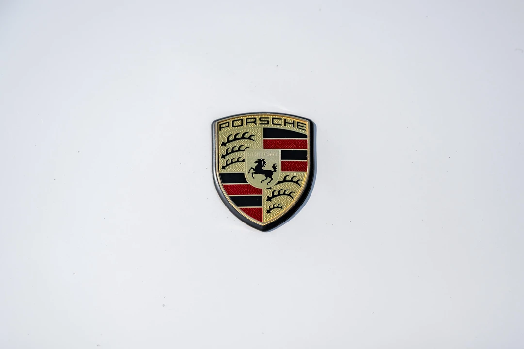 2011 Porsche 997 Carrera - Image 11 of 31