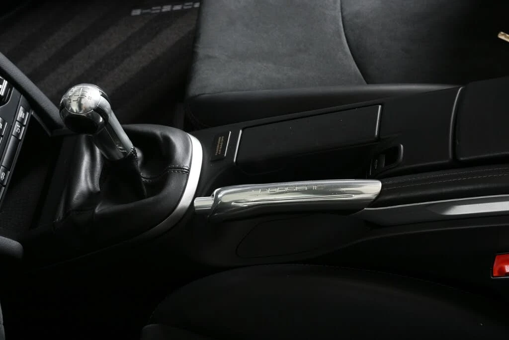 2011 Porsche 997 Carrera GTS - Image 25 of 31