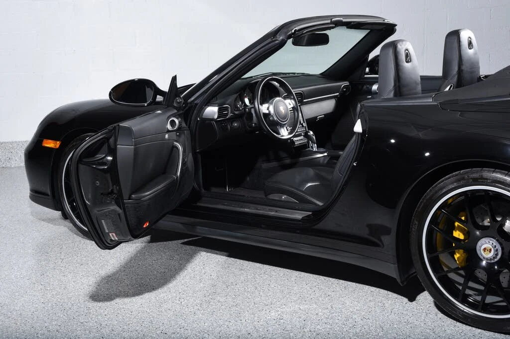 2011 Porsche 997 Carrera GTS - Image 13 of 30