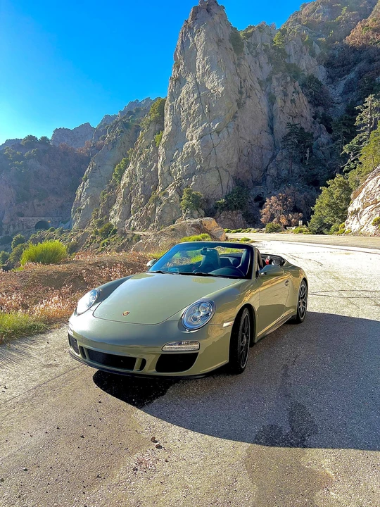 2011 Porsche 997 Carrera GTS - Image 6 of 15