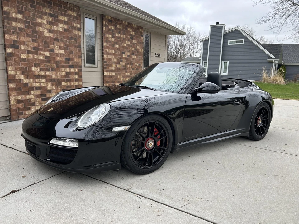 2011 Porsche 997 Carrera GTS - Image 2 of 31