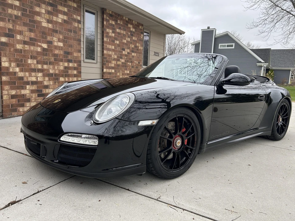 2011 Porsche 997 Carrera GTS - Image 3 of 31
