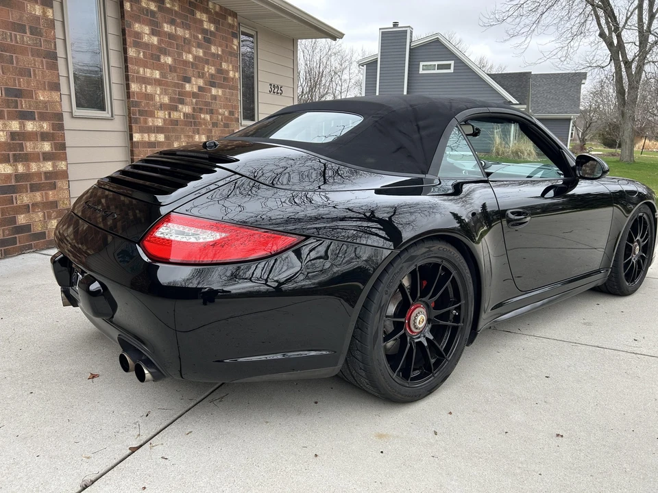 2011 Porsche 997 Carrera GTS - Image 24 of 31