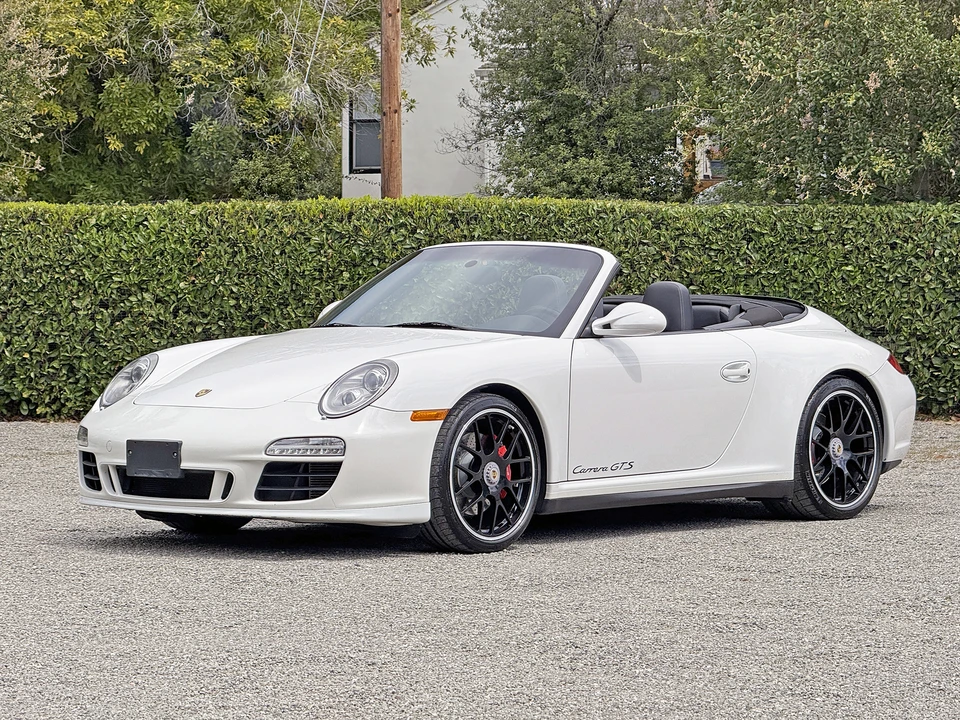 2011 Porsche 997 Carrera GTS - Image 5 of 31