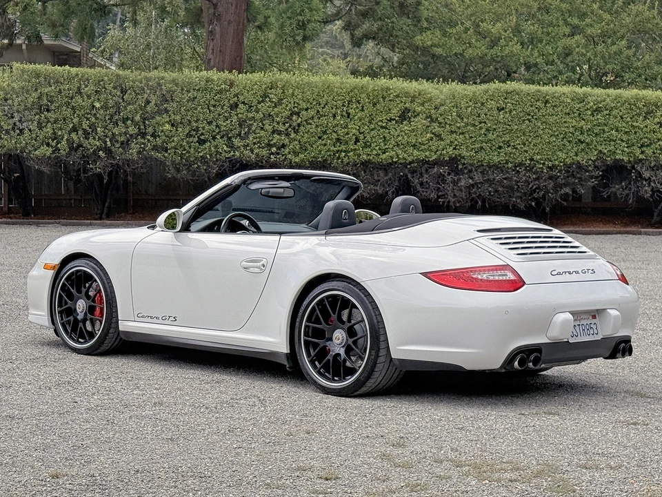 2011 Porsche 997 Carrera GTS - Image 10 of 31
