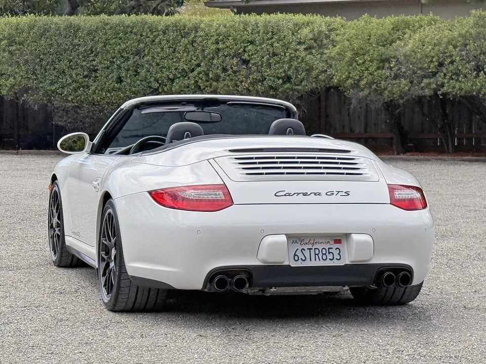 2011 Porsche 997 Carrera GTS - Image 14 of 31
