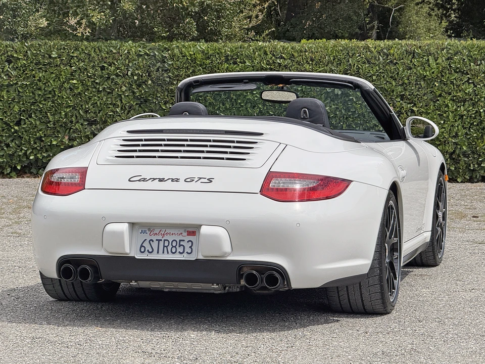 2011 Porsche 997 Carrera GTS - Image 17 of 31