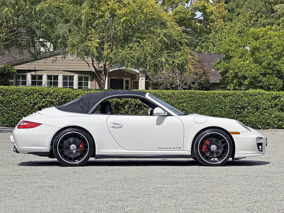 2011 Porsche 997 Carrera GTS - Image 23 of 31
