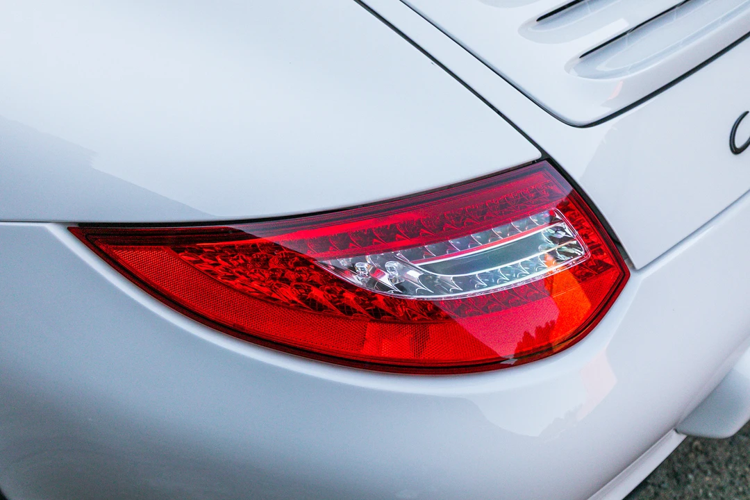 2011 Porsche 997 Carrera - Image 29 of 31
