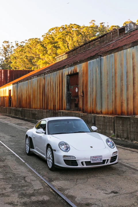 2011 Porsche 997 Carrera - Image 11 of 31