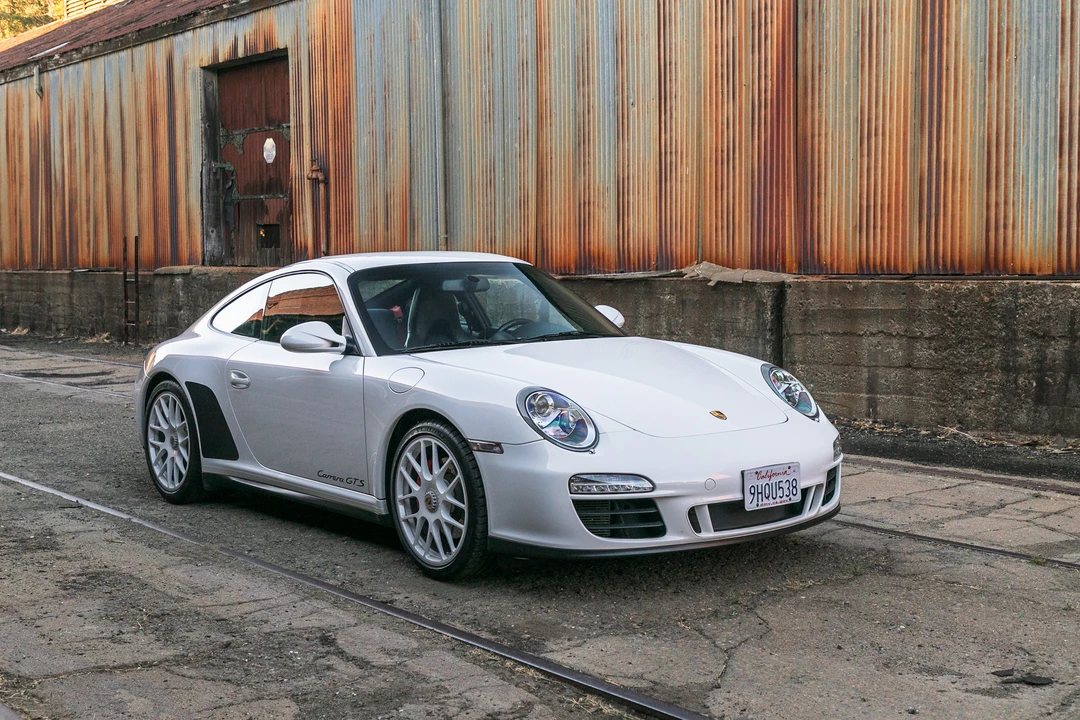 2011 Porsche 997 Carrera - Image 12 of 31