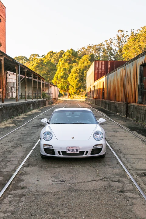 2011 Porsche 997 Carrera - Image 7 of 31