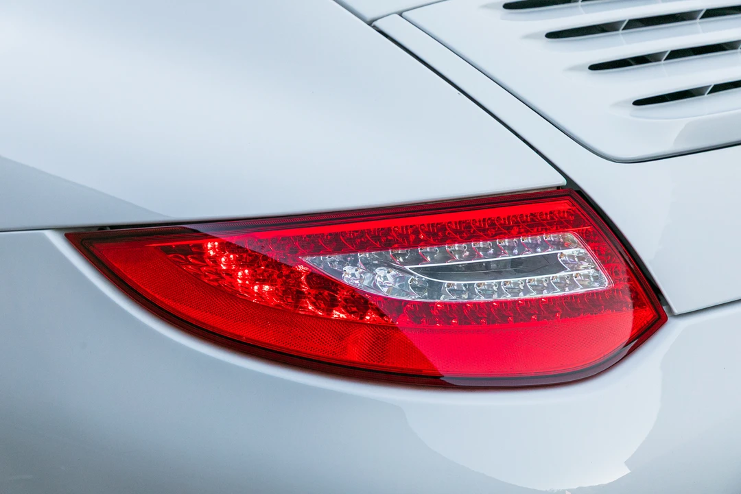 2011 Porsche 997 Carrera - Image 30 of 31