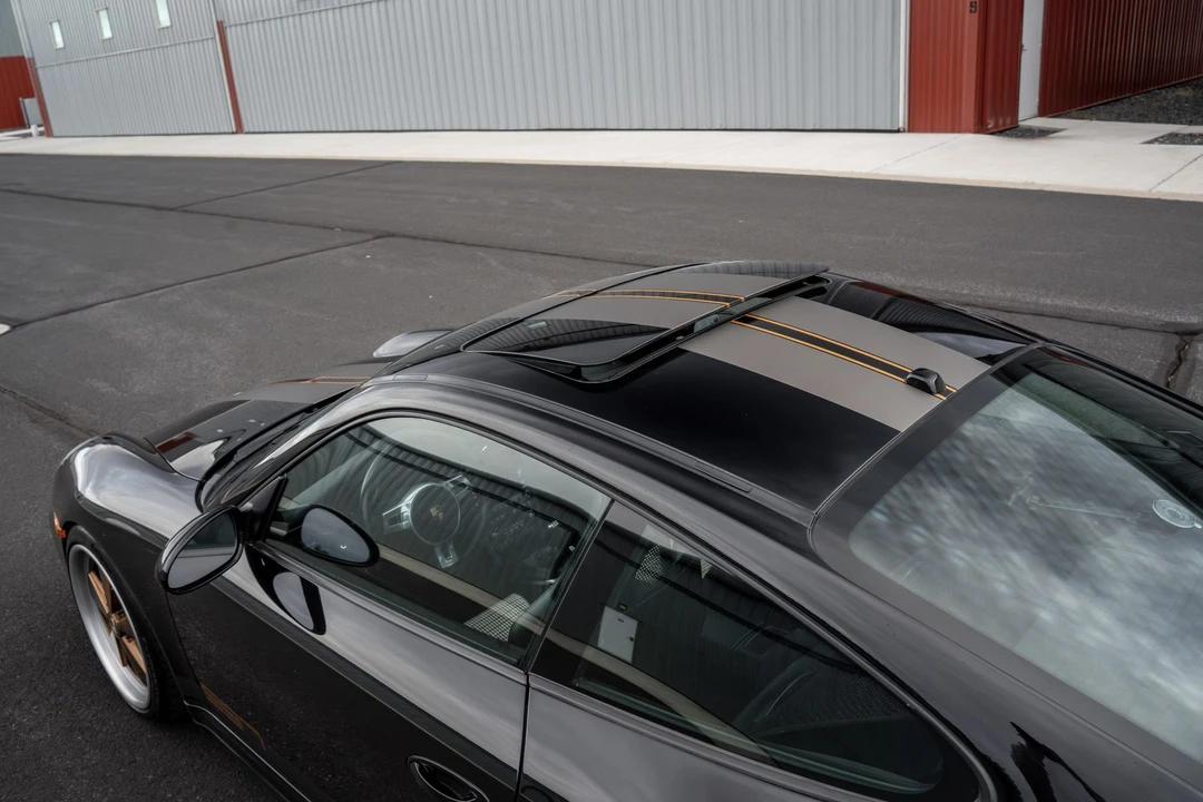 2011 Porsche 997 Carrera - Image 27 of 31