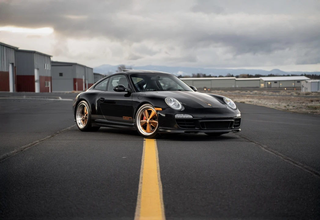 2011 Porsche 997 Carrera - Image 2 of 31