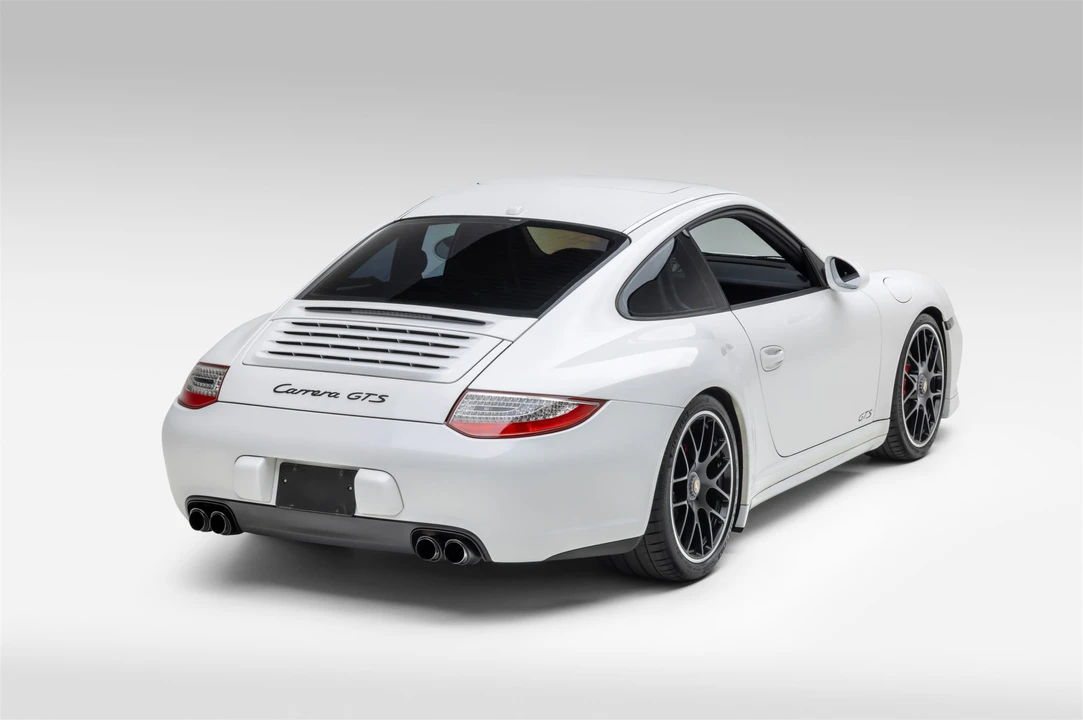 2011 Porsche 997 Carrera - Image 15 of 31