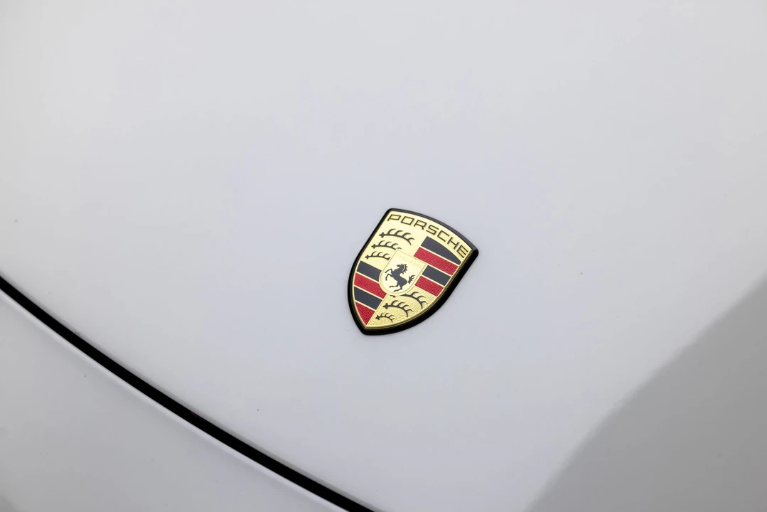 2011 Porsche 997 Carrera - Image 25 of 31