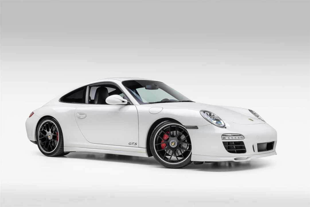 2011 Porsche 997 Carrera - Image 9 of 31
