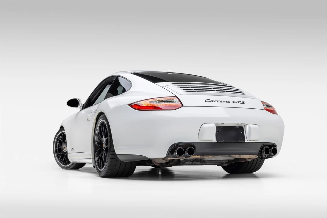 2011 Porsche 997 Carrera - Image 17 of 31