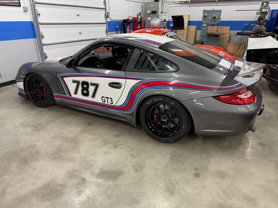 2011 Porsche 997 Carrera GTS - Image 5 of 31