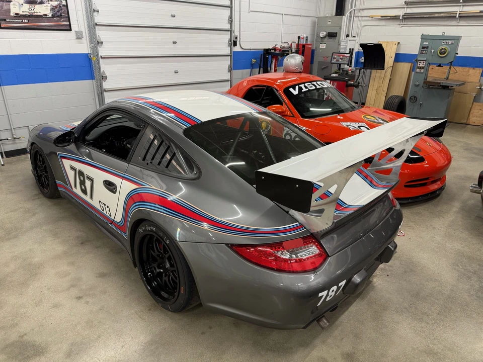 2011 Porsche 997 Carrera GTS - Image 7 of 31