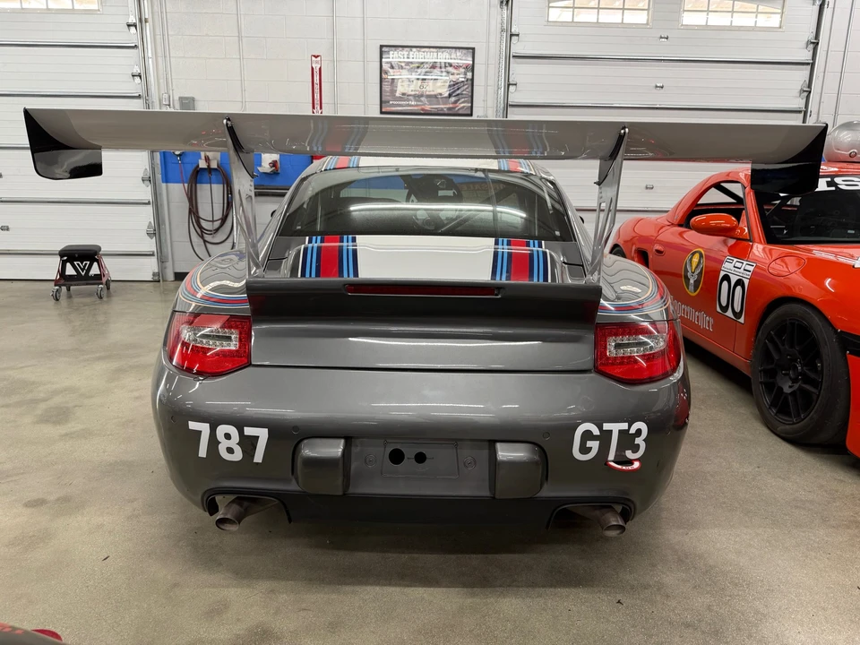 2011 Porsche 997 Carrera GTS - Image 8 of 31