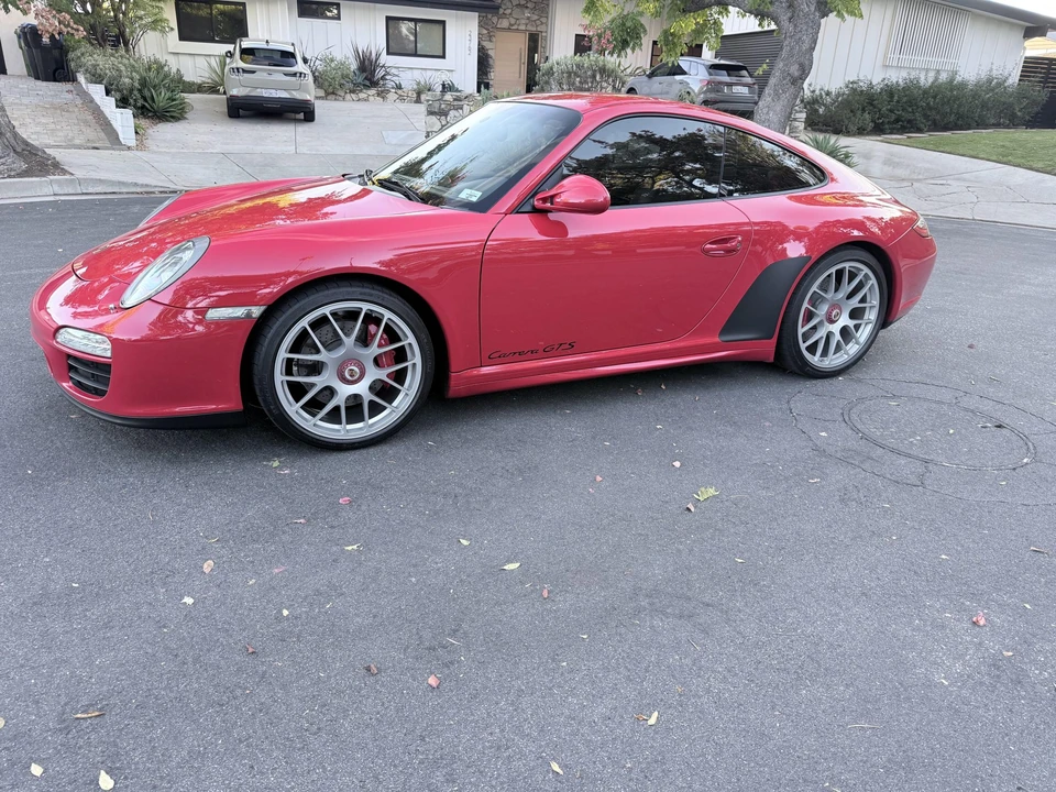 2011 Porsche 997 Carrera GTS - Image 9 of 31