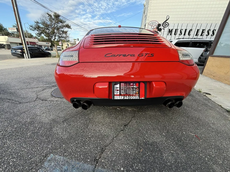 2011 Porsche 997 Carrera GTS - Image 27 of 31