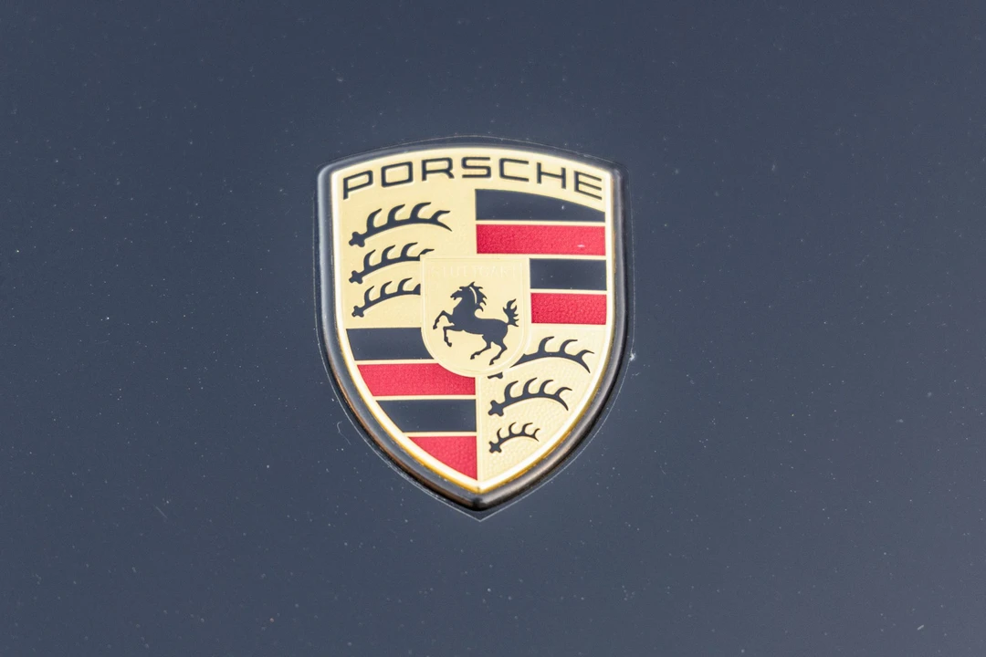 2011 Porsche 997 Carrera S - Image 17 of 31