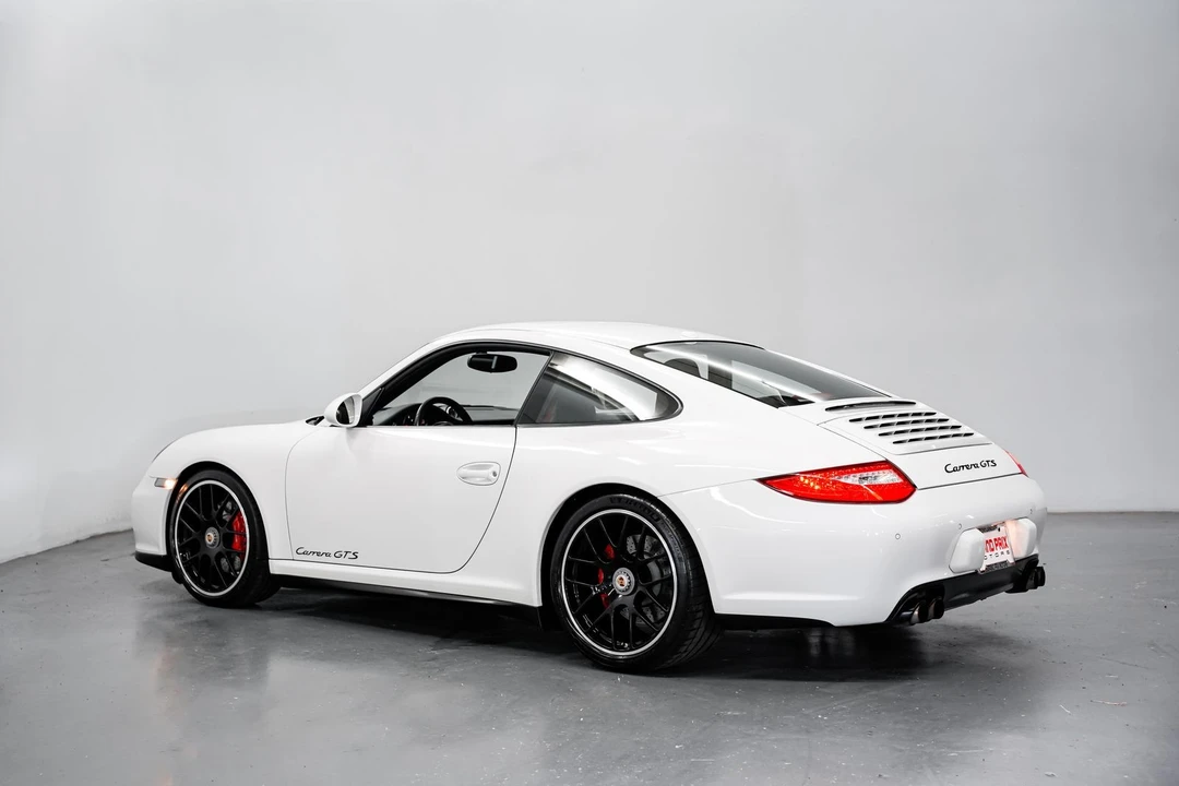 2011 Porsche 997 Carrera GTS - Image 9 of 31