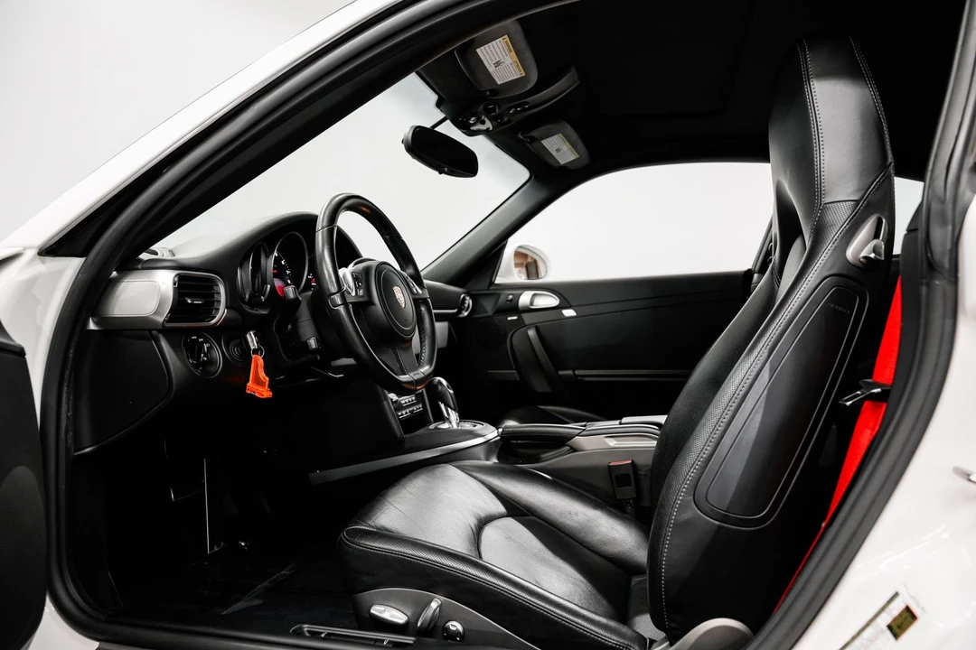 2011 Porsche 997 Carrera GTS - Image 19 of 31