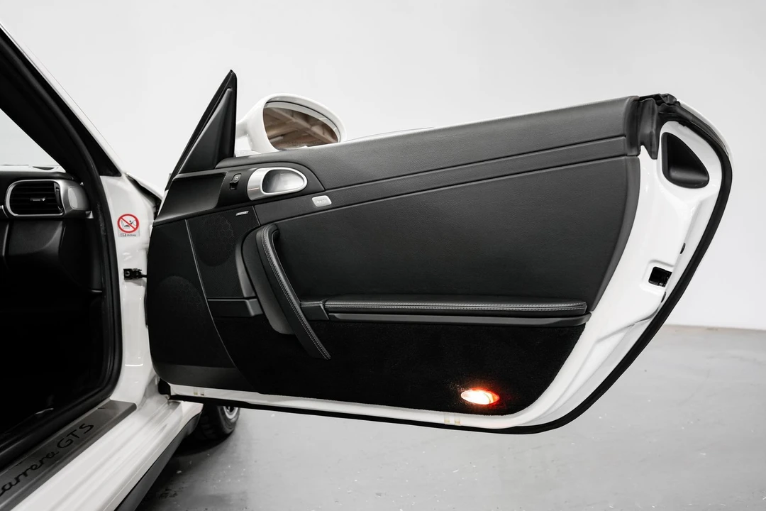 2011 Porsche 997 Carrera GTS - Image 24 of 31