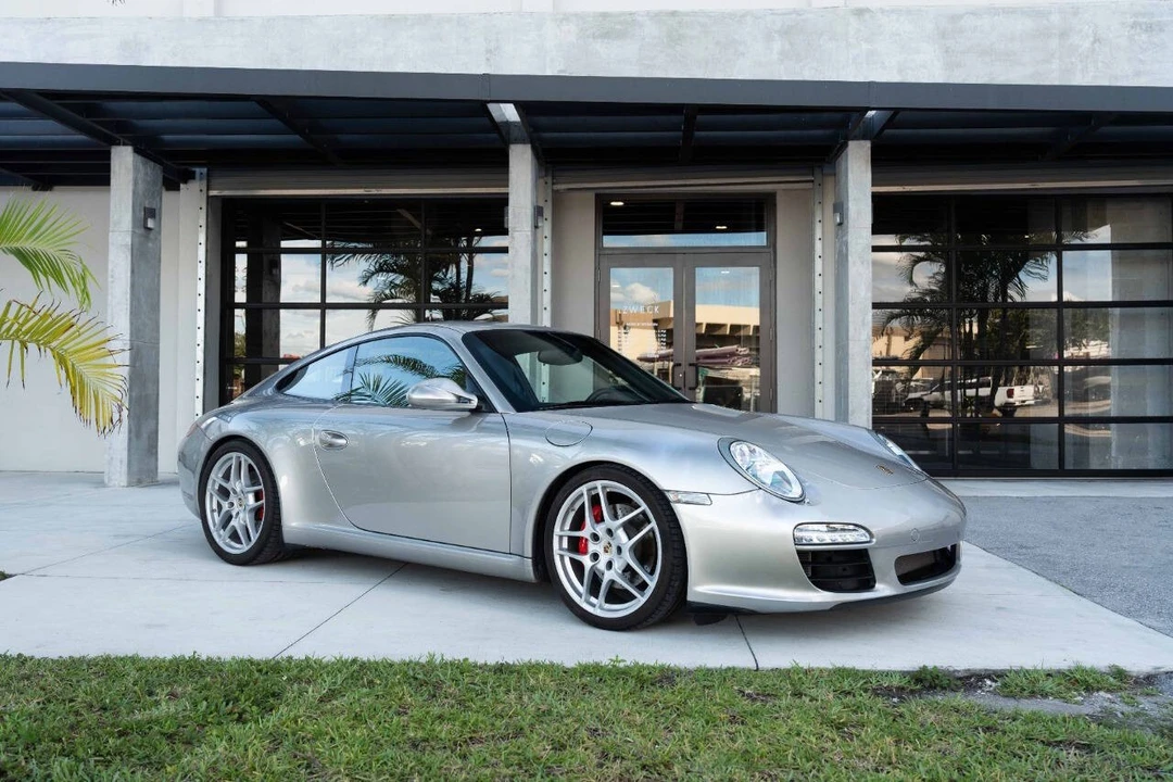 2011 Porsche 997 Carrera S - Image 10 of 31