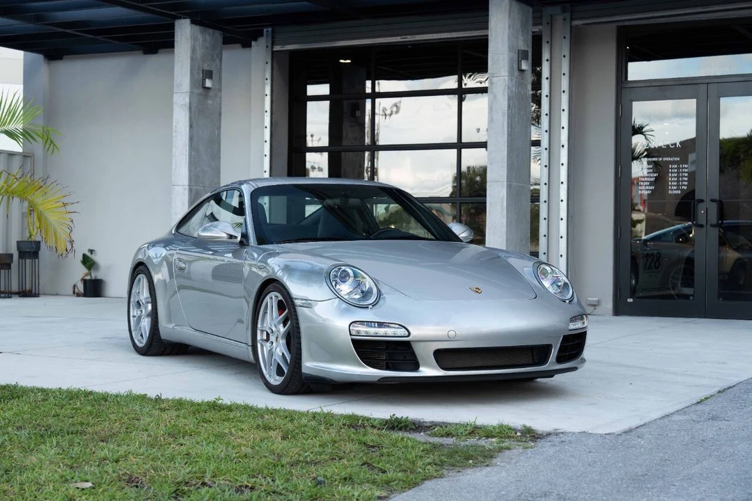 2011 Porsche 997 Carrera S - Image 9 of 31