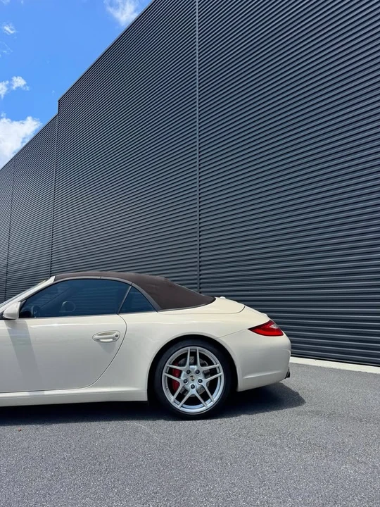 2011 Porsche 997 Carrera S - Image 9 of 16