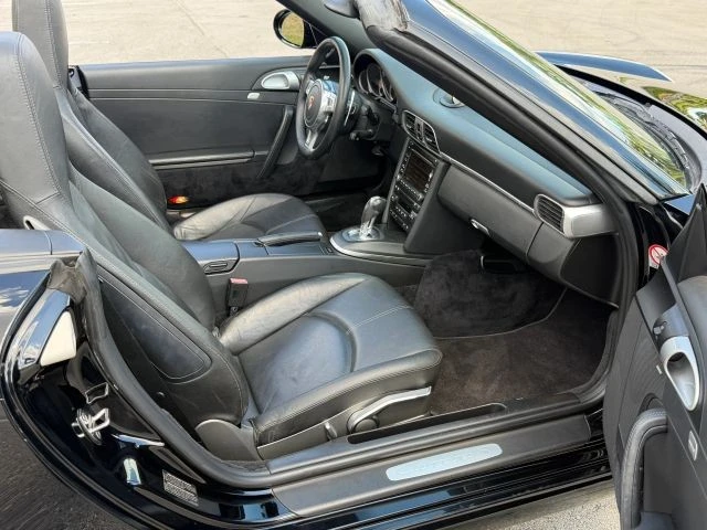 2011 Porsche 997 Carrera S - Image 26 of 31