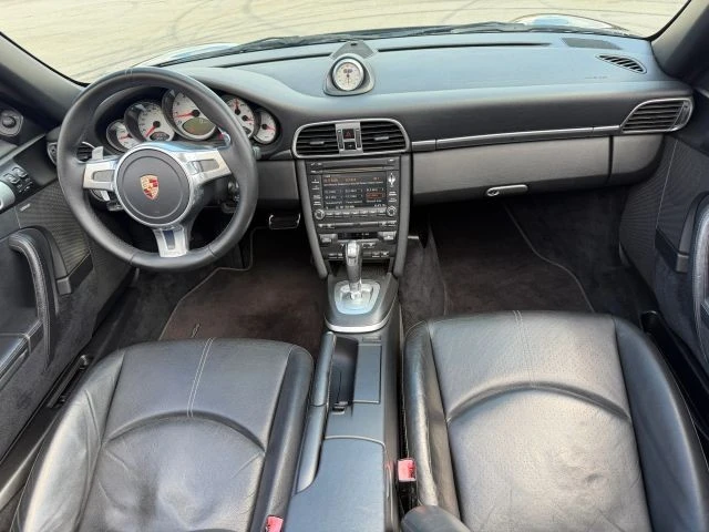 2011 Porsche 997 Carrera S - Image 28 of 31