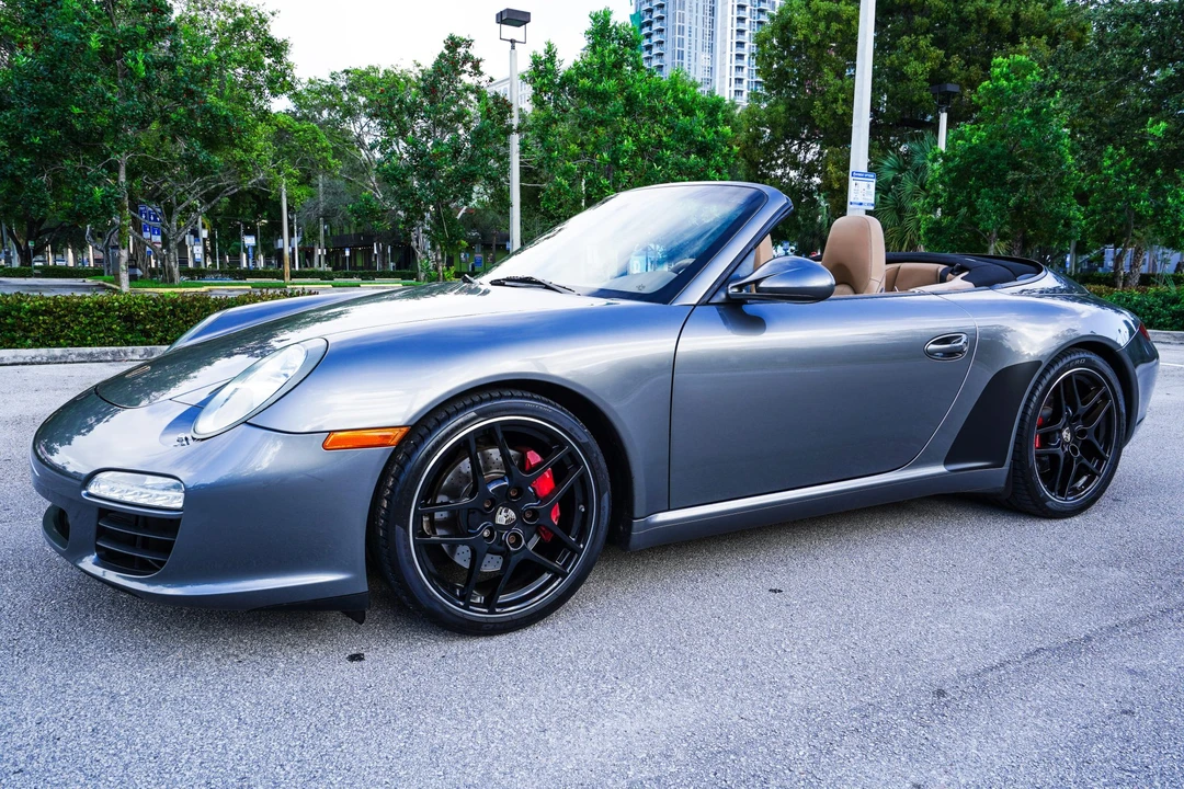 2011 Porsche 997 Carrera S - Image 8 of 31