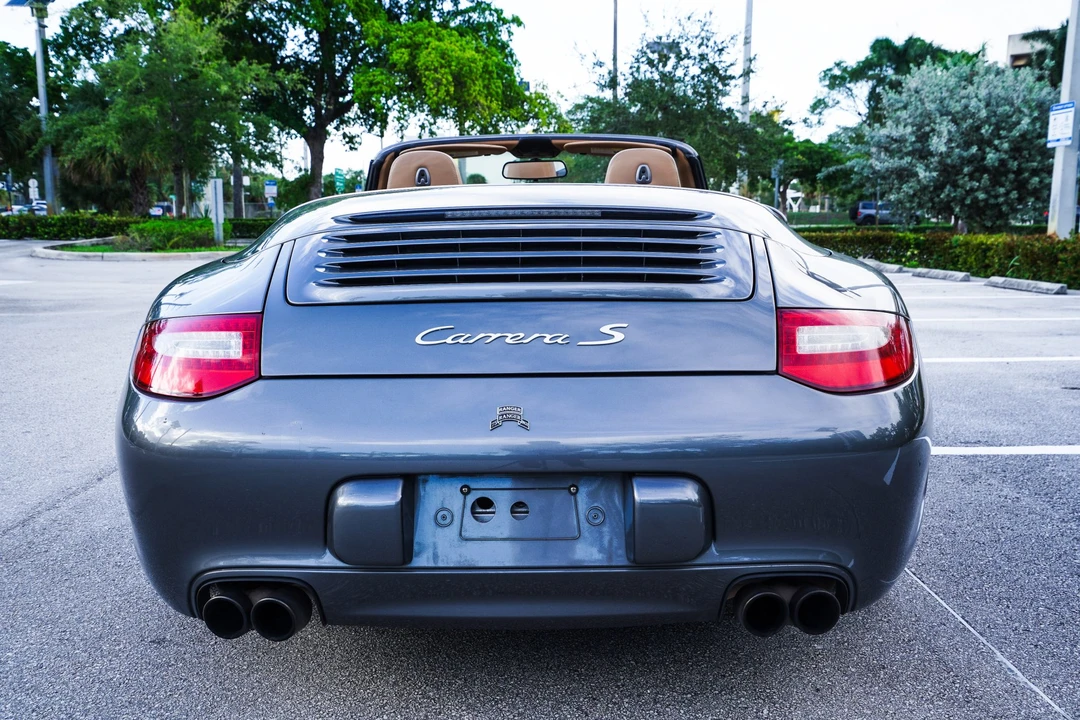 2011 Porsche 997 Carrera S - Image 23 of 31
