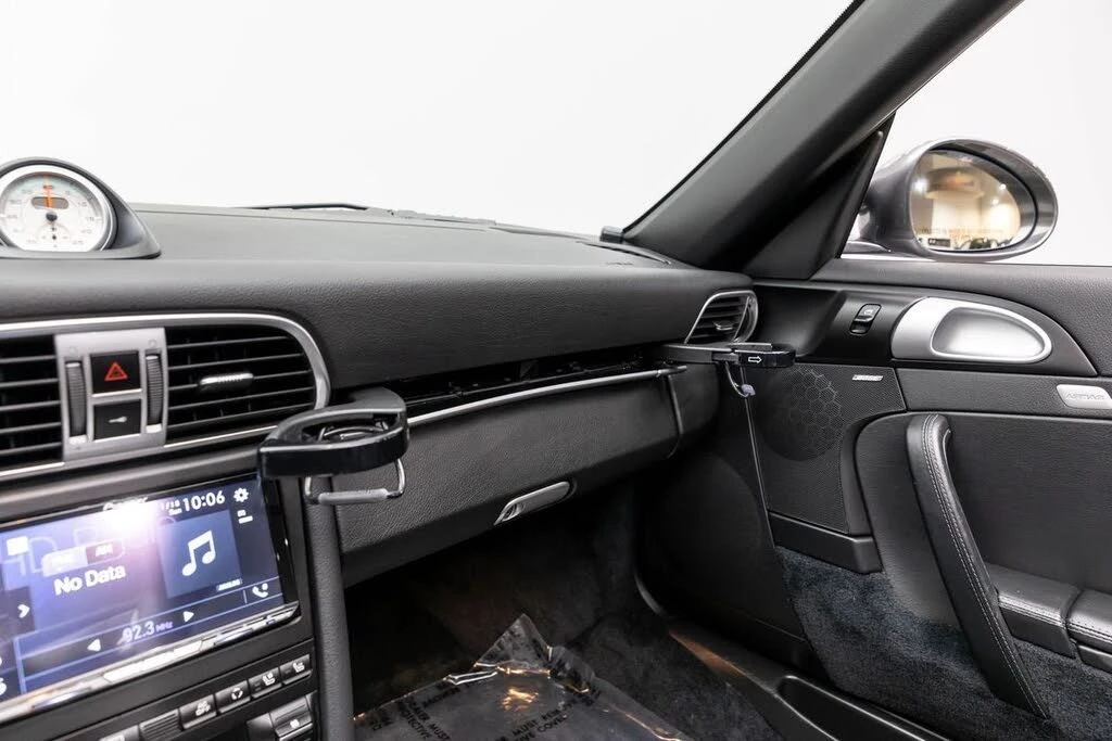 2011 Porsche 997 Carrera S - Image 26 of 31