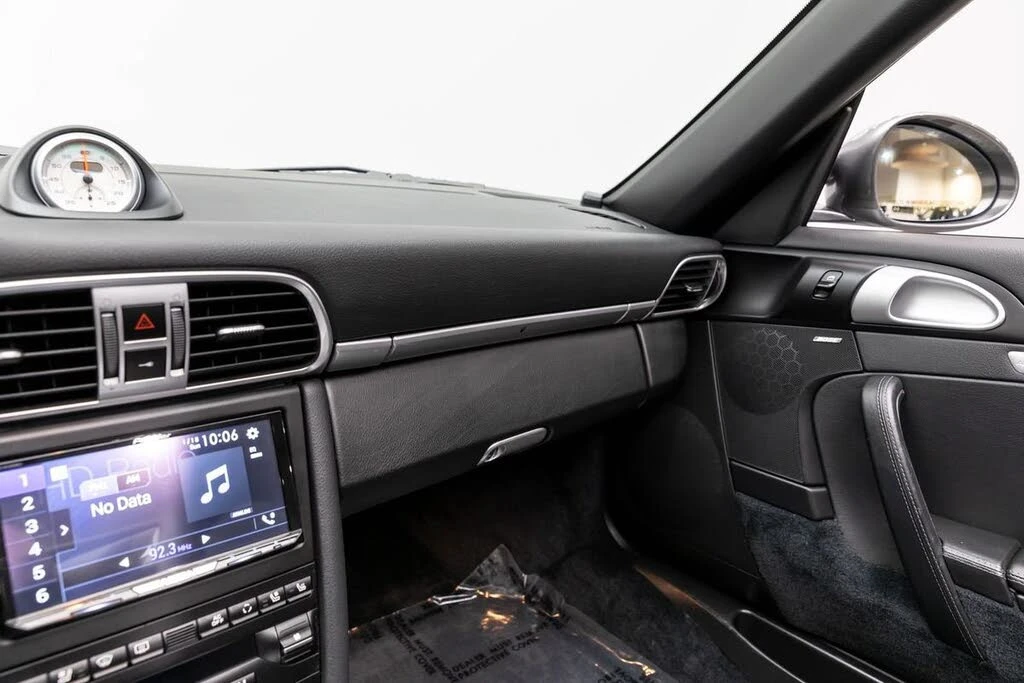 2011 Porsche 997 Carrera S - Image 25 of 31