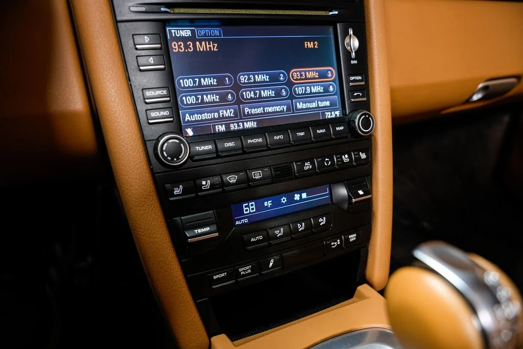 2011 Porsche 997 Carrera S - Image 12 of 31