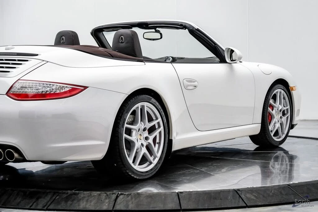 2011 Porsche 997 Carrera S - Image 24 of 31
