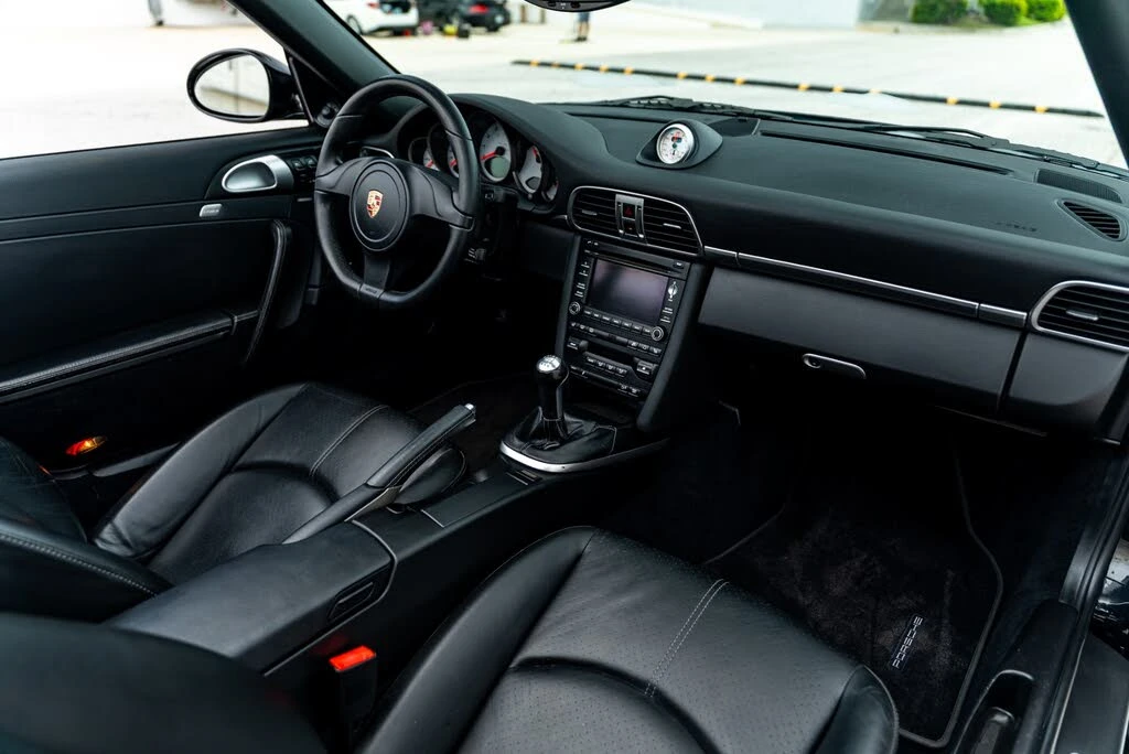 2011 Porsche 997 Carrera S - Image 19 of 31