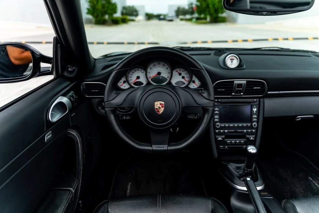 2011 Porsche 997 Carrera S - Image 15 of 31