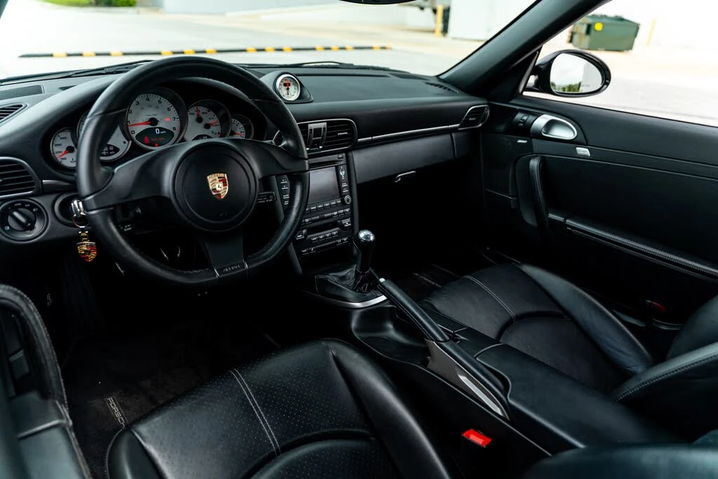 2011 Porsche 997 Carrera S - Image 20 of 31